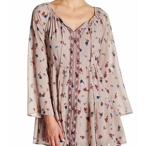 *NWT* Want & Need Embroidered Tunic